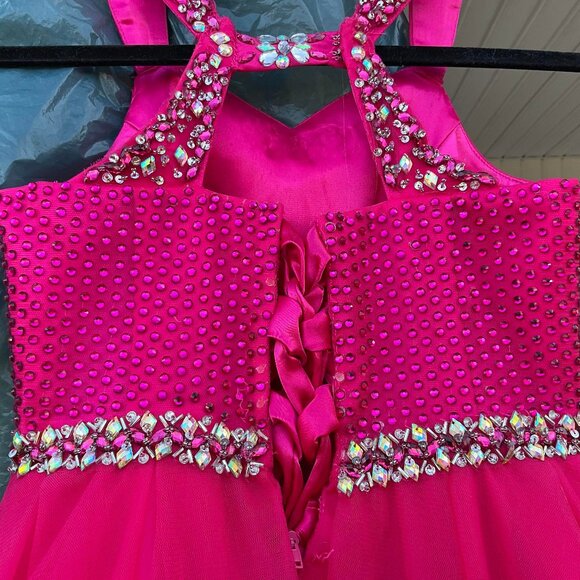 Ritzee Girl dark pink pageant dress little girl size 8, runs bigger - Picture 4 of 9